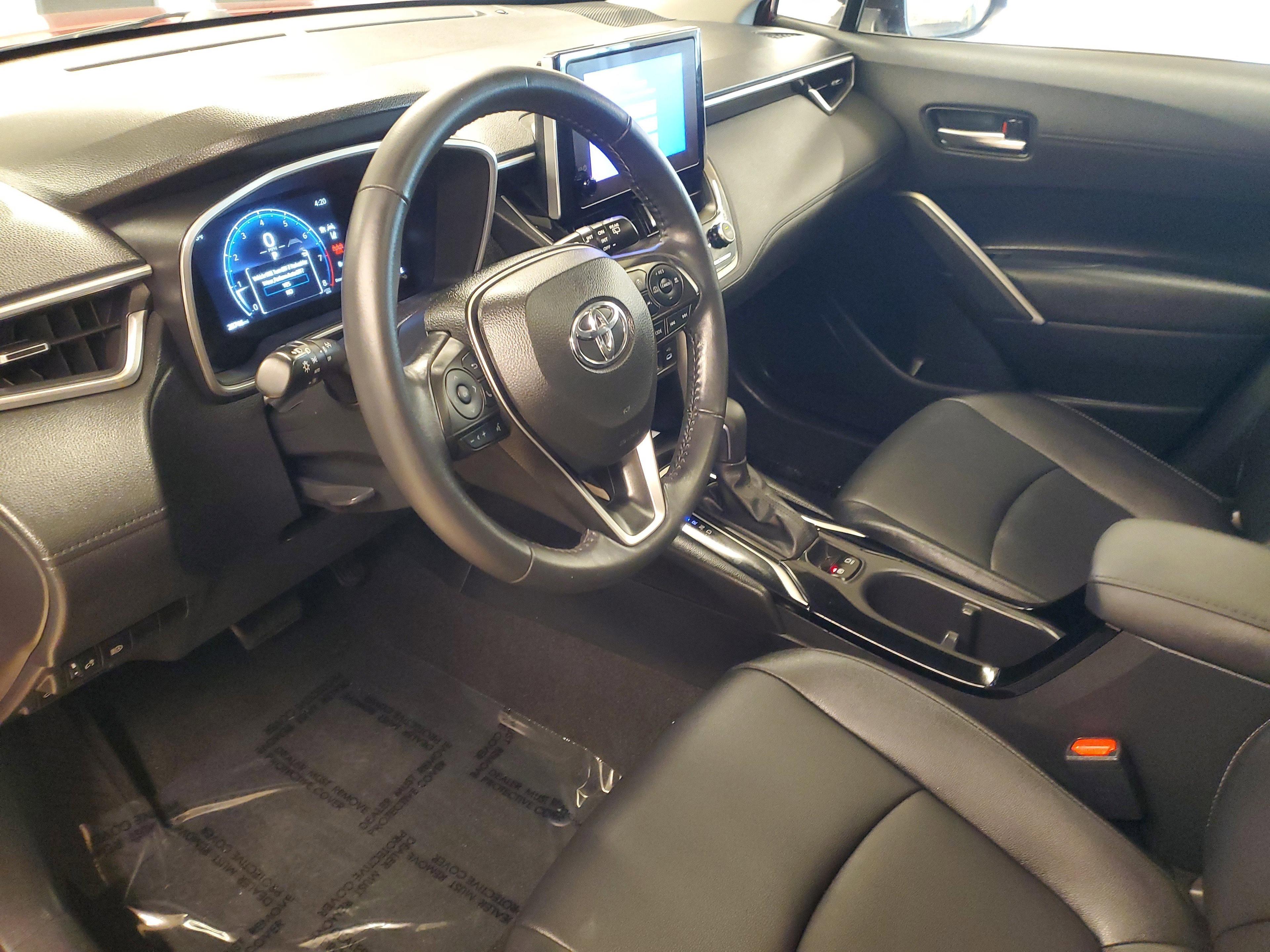 Toyota Corolla Cross Xle Fwd - Thumbnail 17