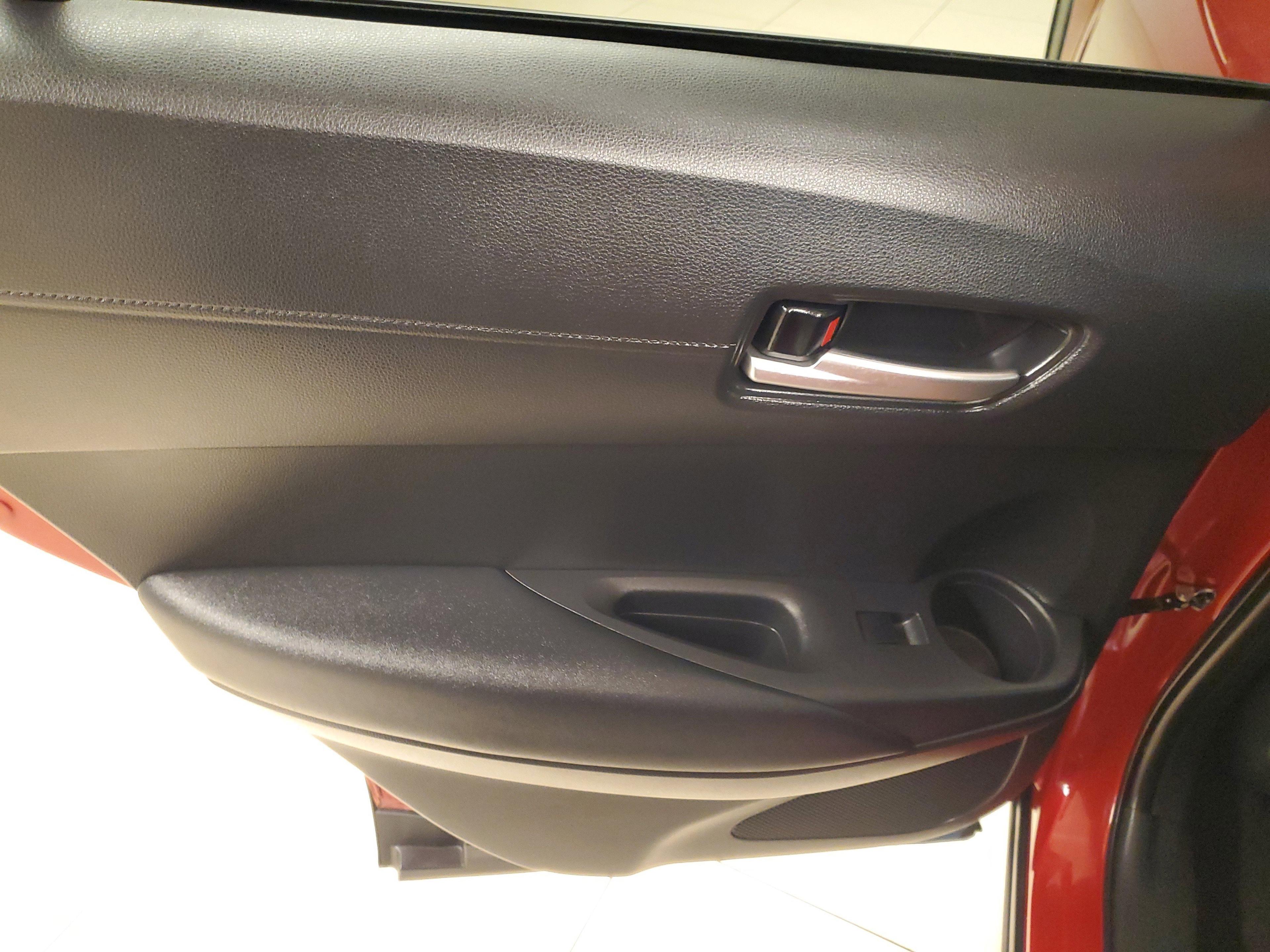 Toyota Corolla Cross Xle Fwd - Thumbnail 15