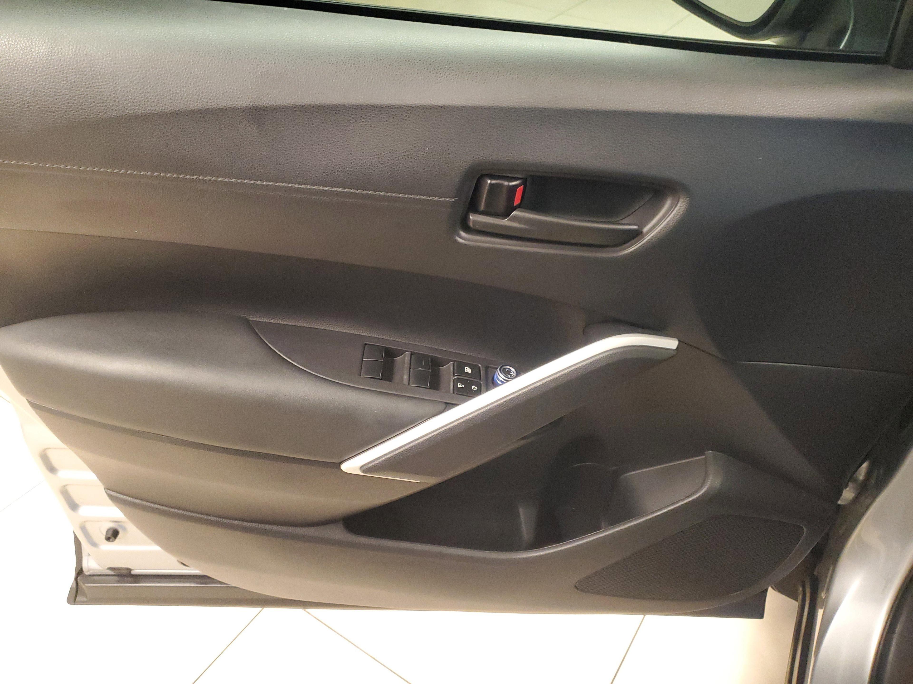 Toyota Corolla Cross Le Awd - Thumbnail 18