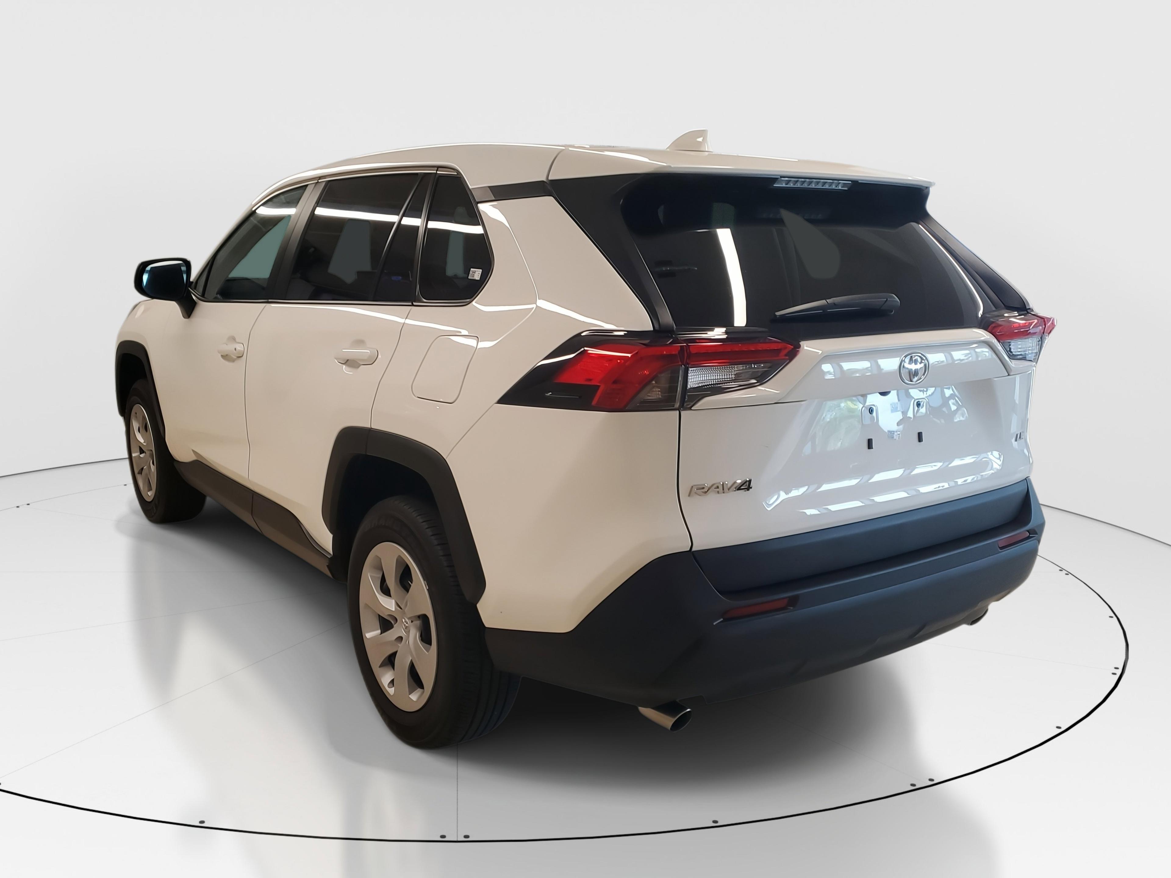 Toyota Rav4 Le Fwd - Thumbnail 6