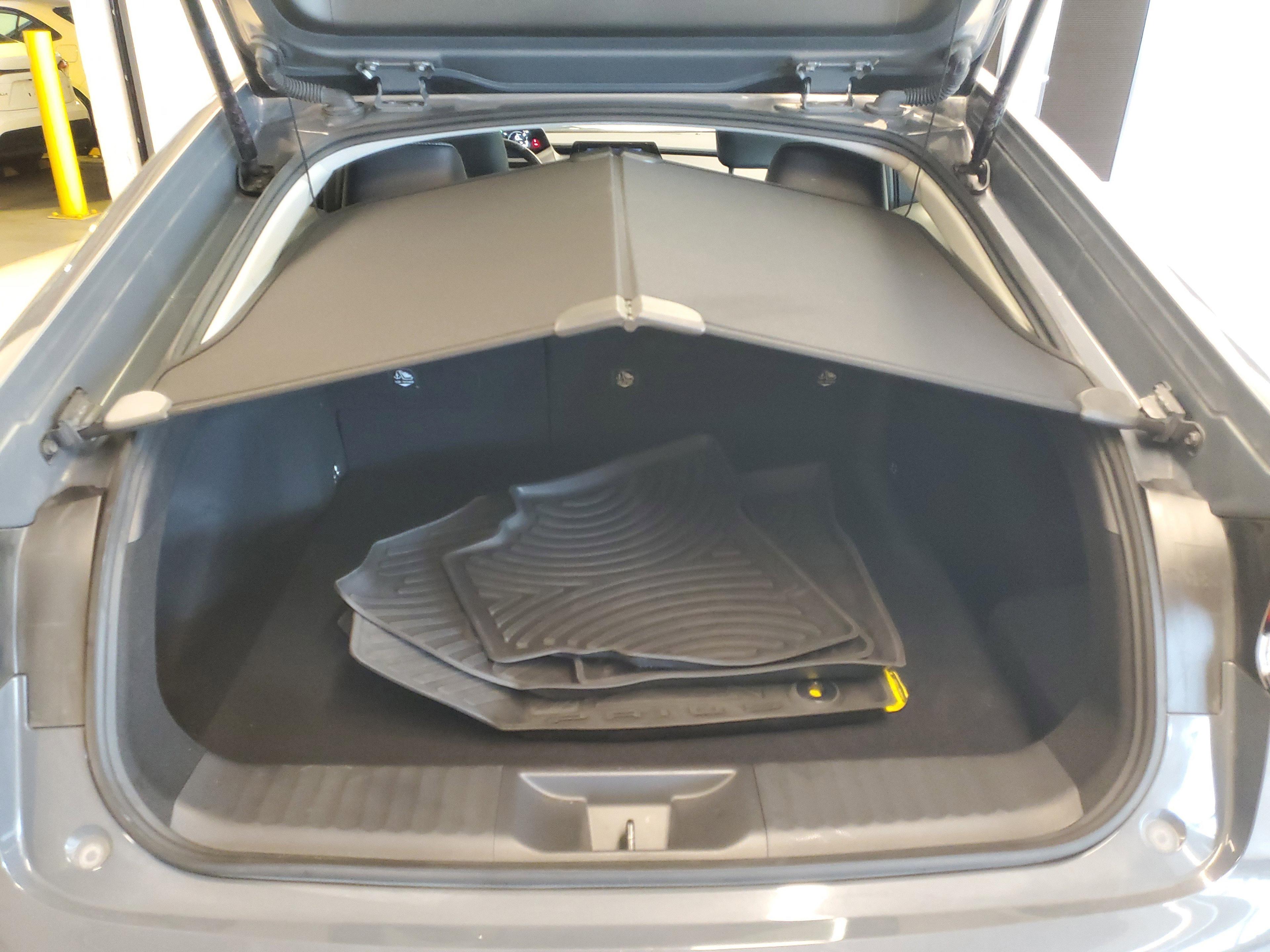 Toyota Prius Limited Fwd - Thumbnail 9