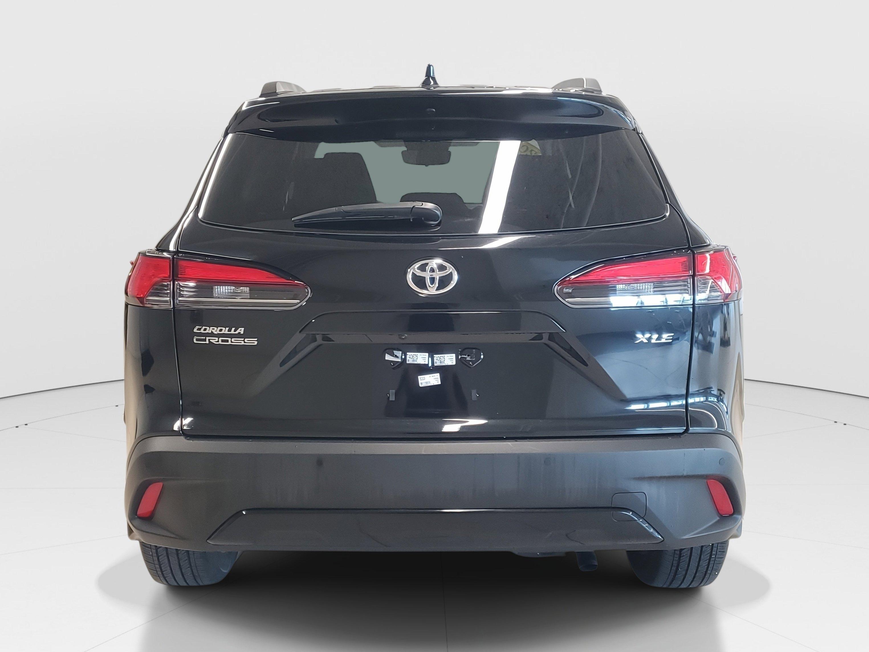 Toyota Corolla Cross Xle Fwd - Thumbnail 7