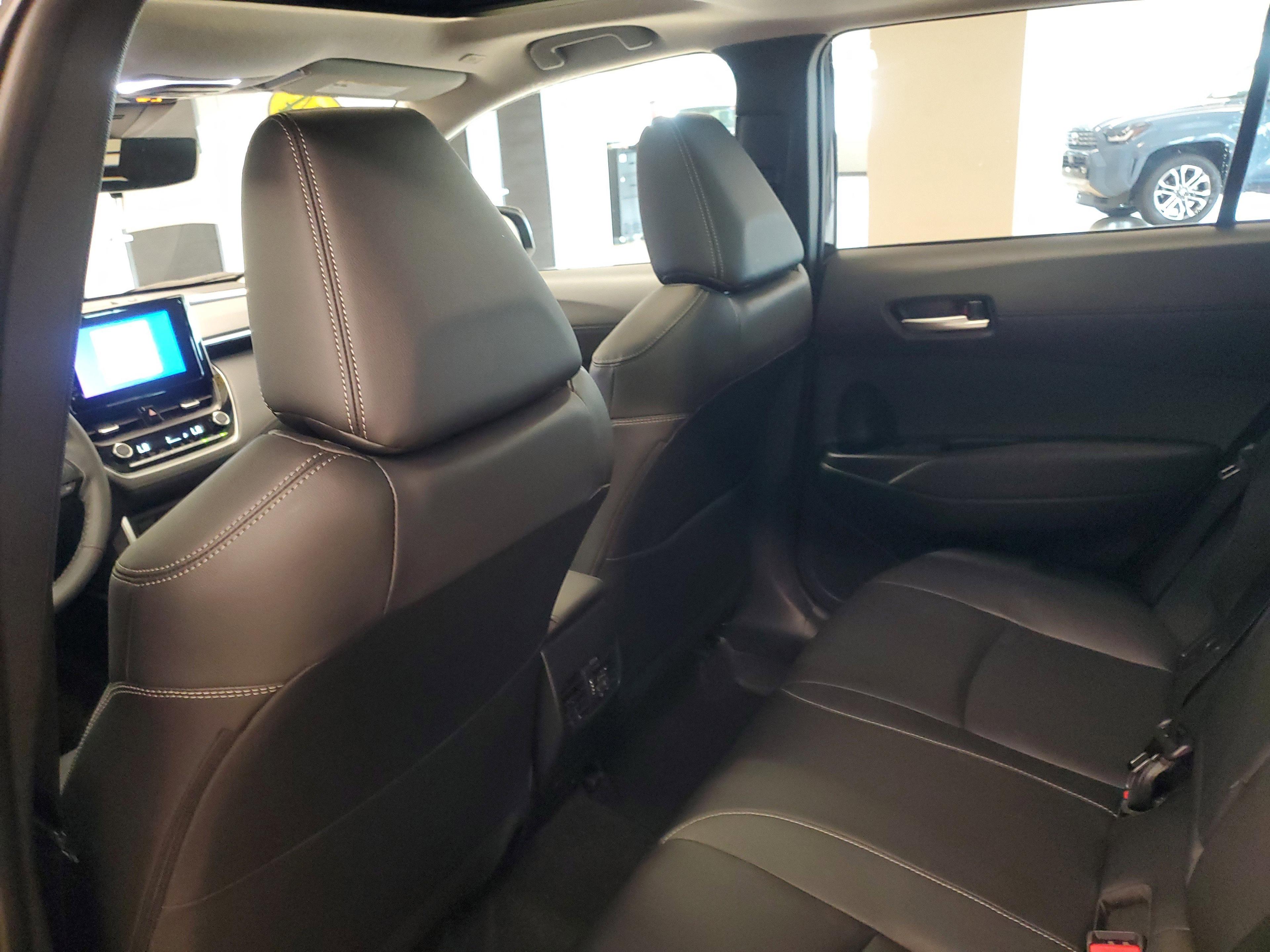 Toyota Corolla Cross Xle Fwd - Thumbnail 13