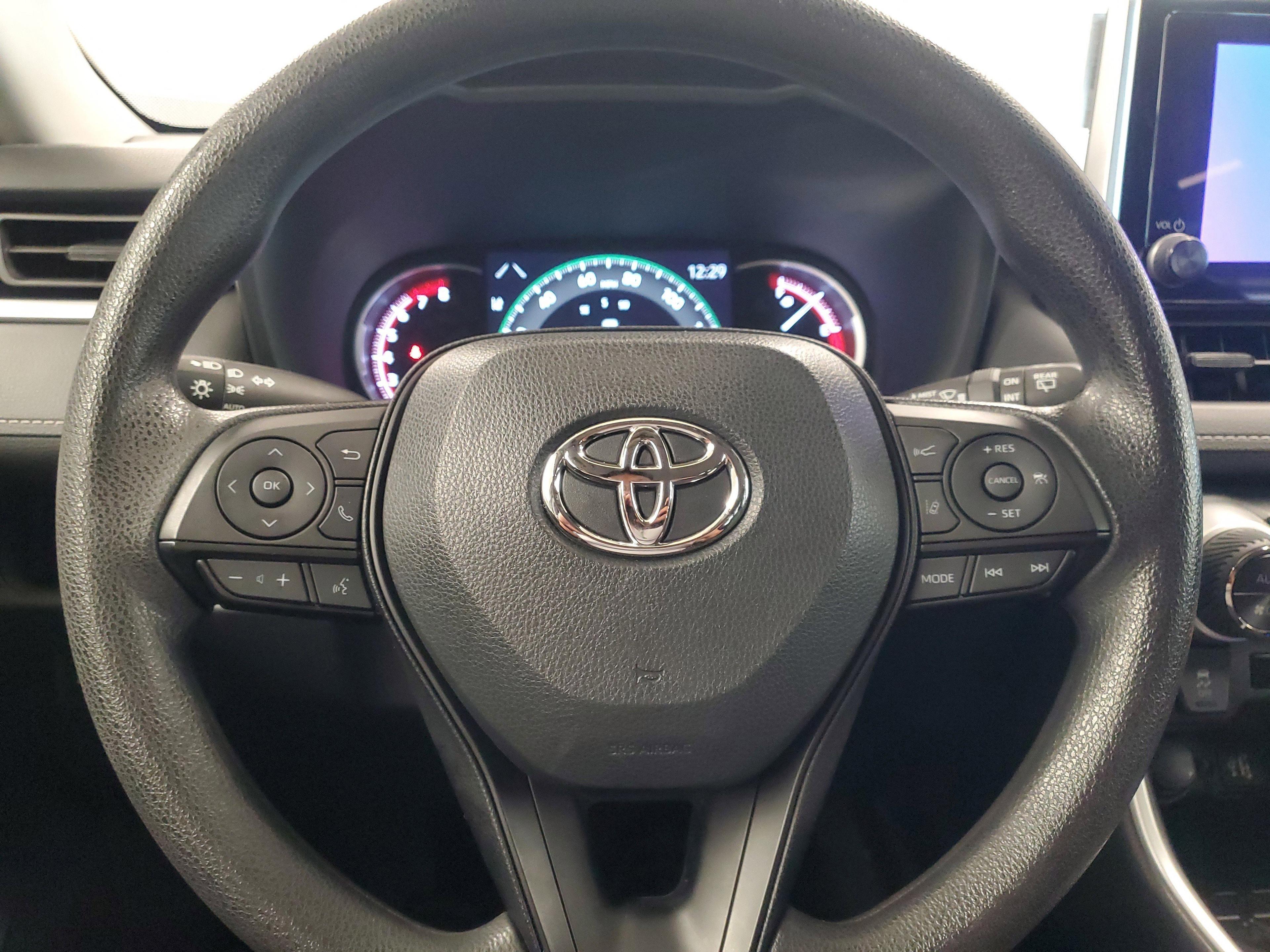 Toyota Rav4 Xle Fwd - Thumbnail 20