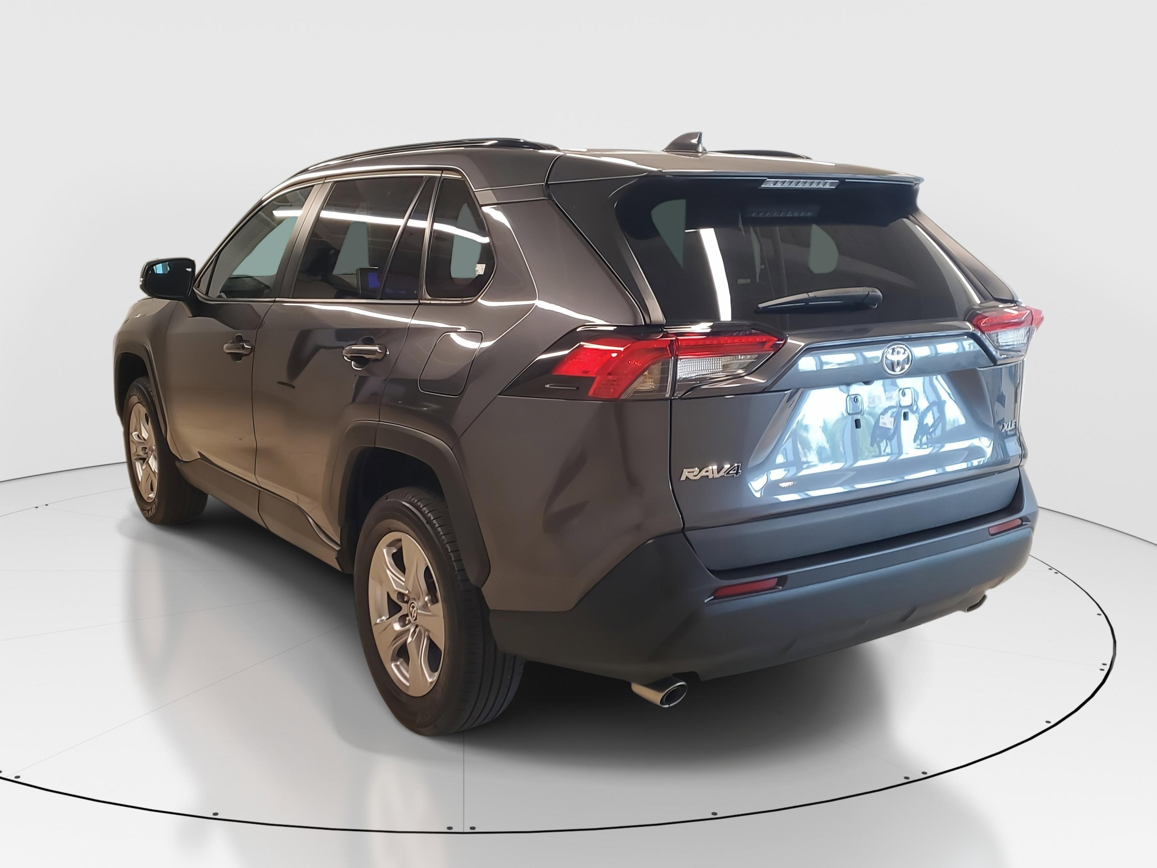 Toyota Rav4 Xle Fwd - Thumbnail 6