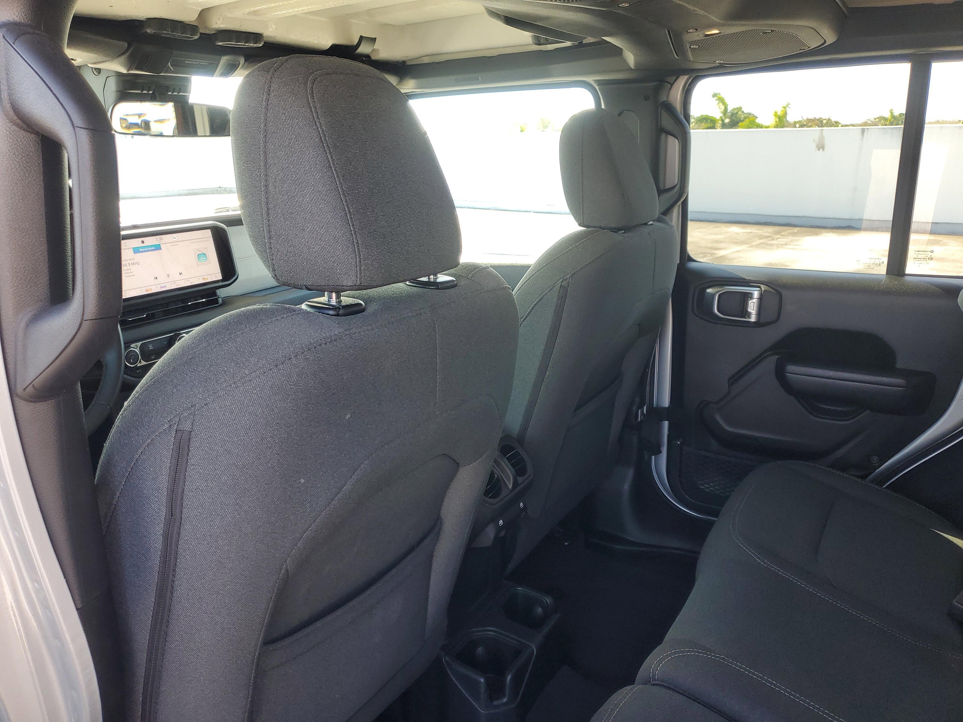 Jeep Wrangler Sport S 4Wd - Thumbnail 12