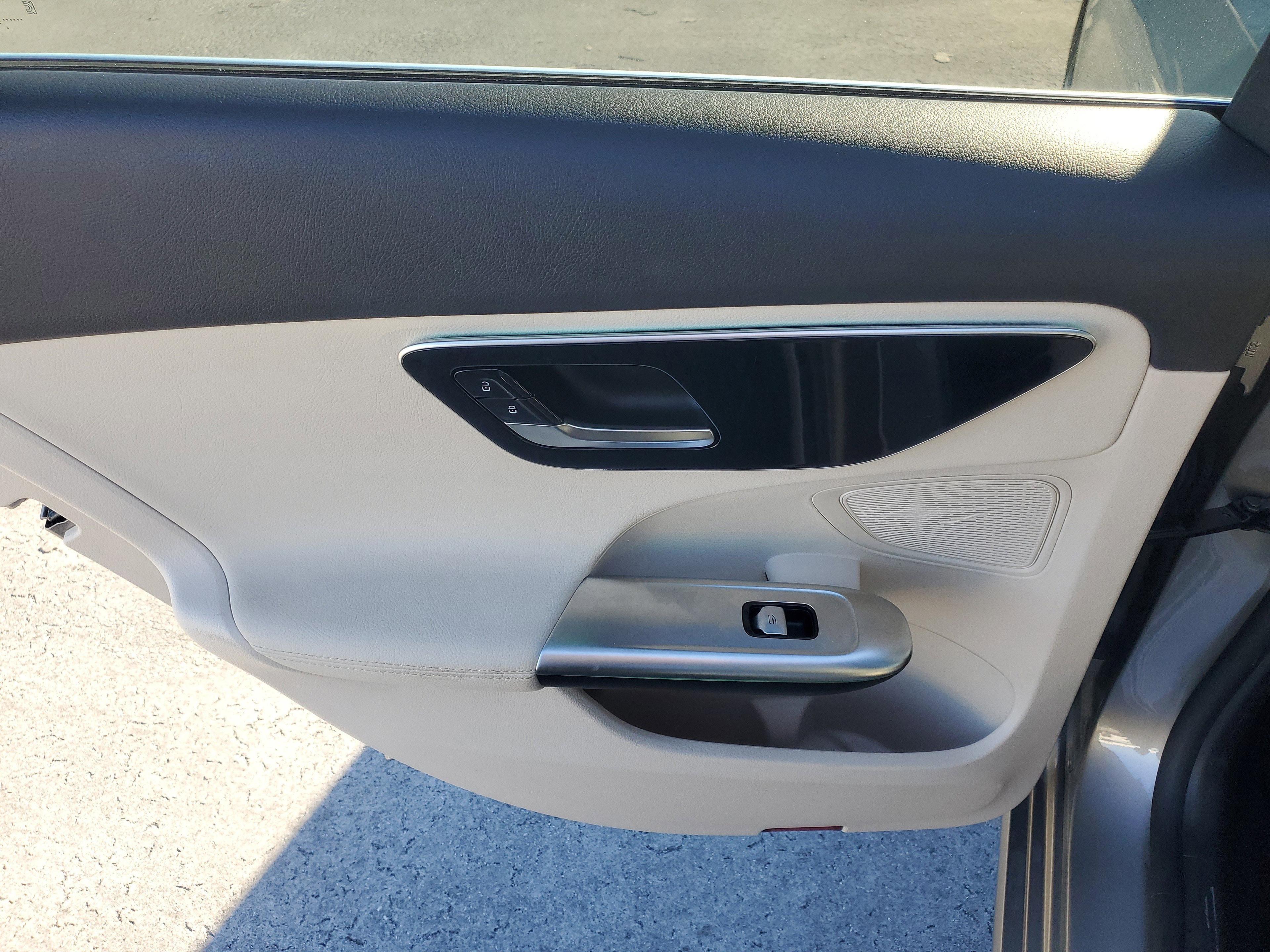 Mercedes-Benz C-Class C 300 Rwd - Thumbnail 15