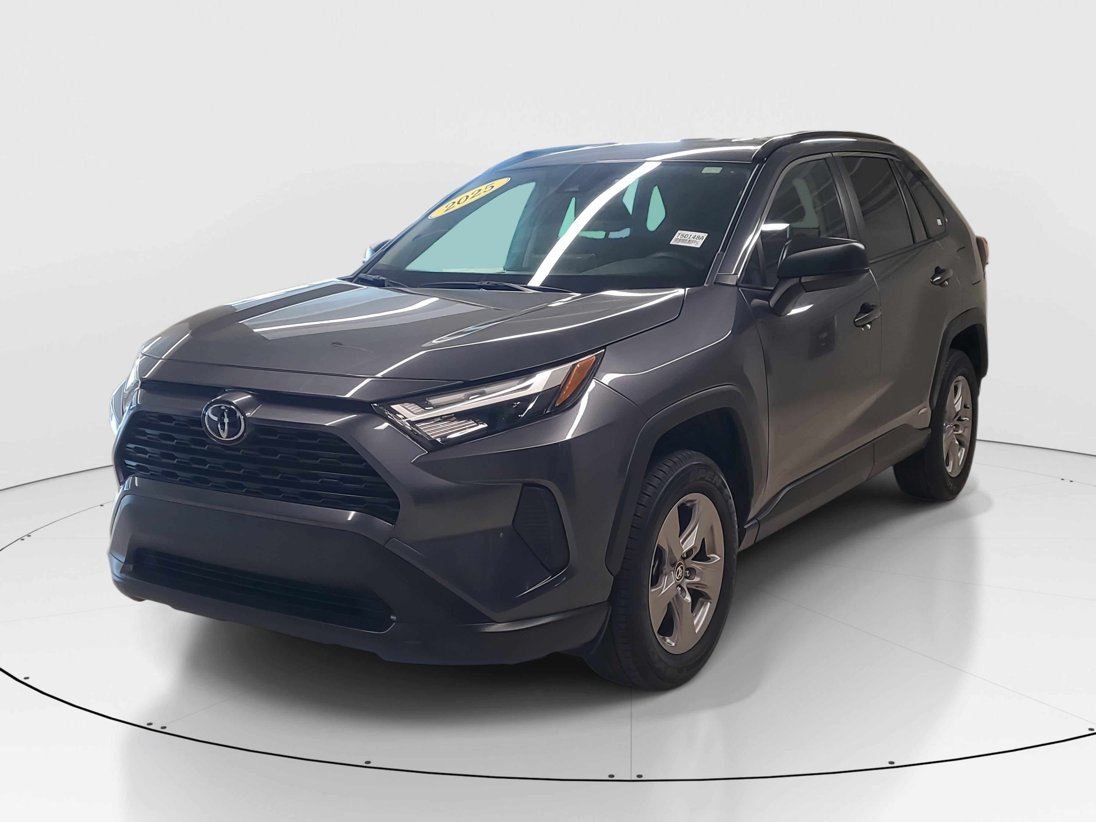 Toyota Rav4 Hybrid Le Awd Suv | Miami, Fl - Thumbnail 4