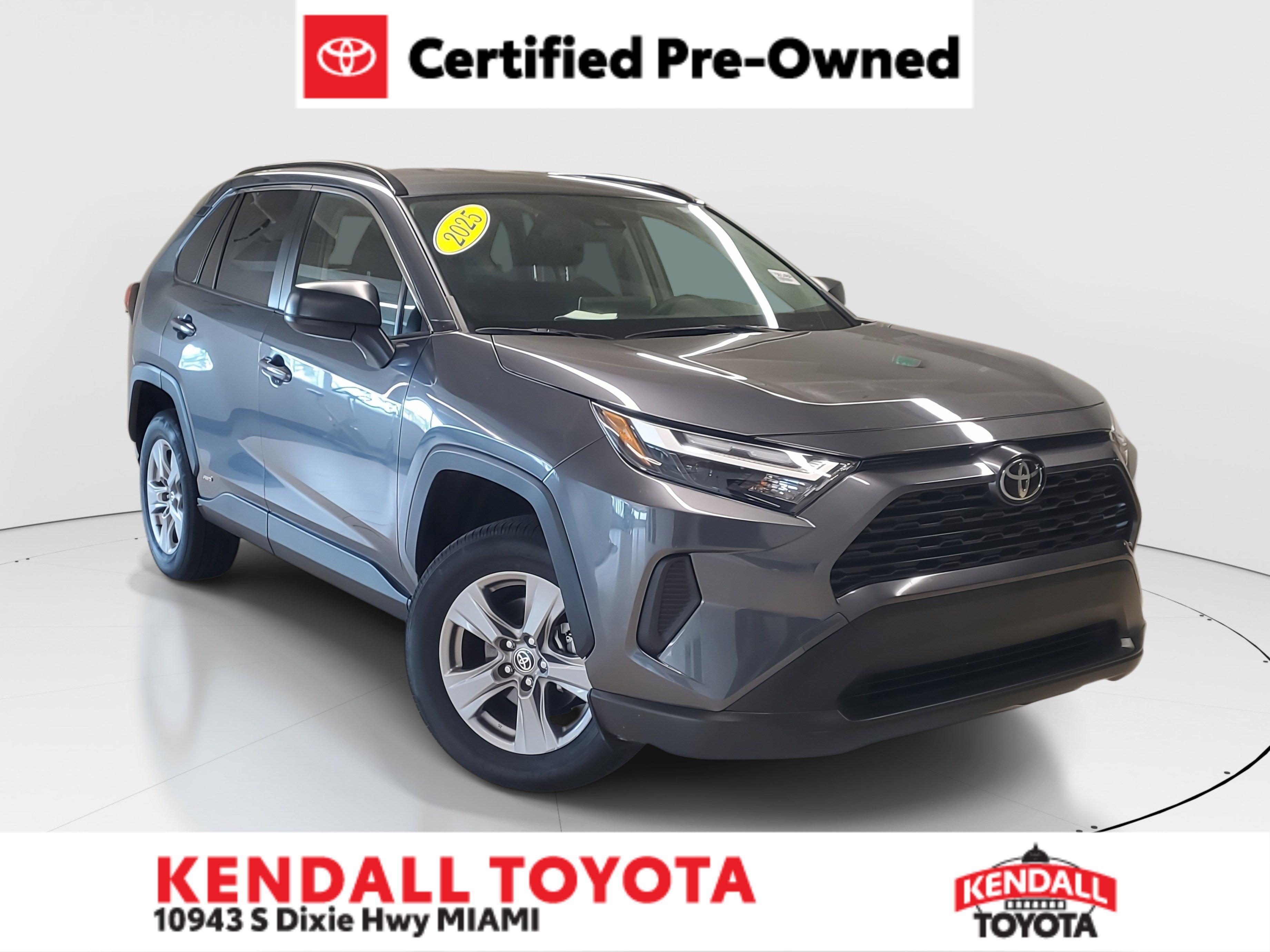 Toyota Rav4 Hybrid Le Awd Suv | Miami, Fl - Thumbnail 2
