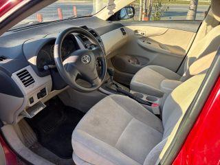 Toyota Corolla - Thumbnail 6