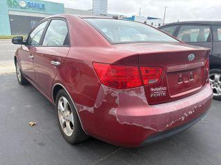 Kia Forte - Thumbnail 4