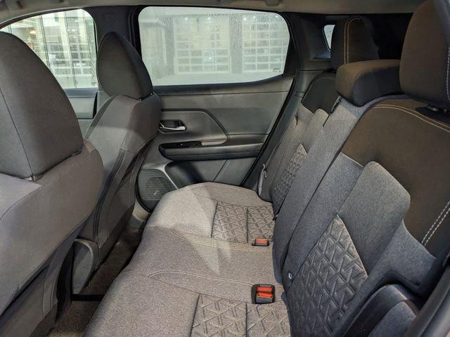 Nissan Kicks Sv - Thumbnail 13