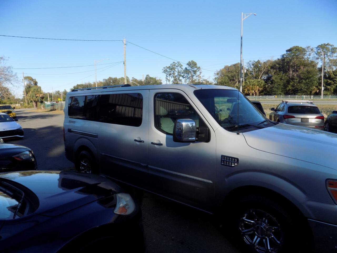 Nissan Nv Cargo3500 Hd S High Roof - Thumbnail 10