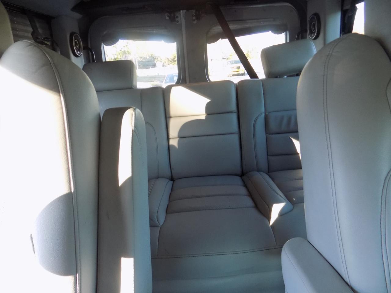 Nissan Nv Cargo3500 Hd S High Roof - Thumbnail 13