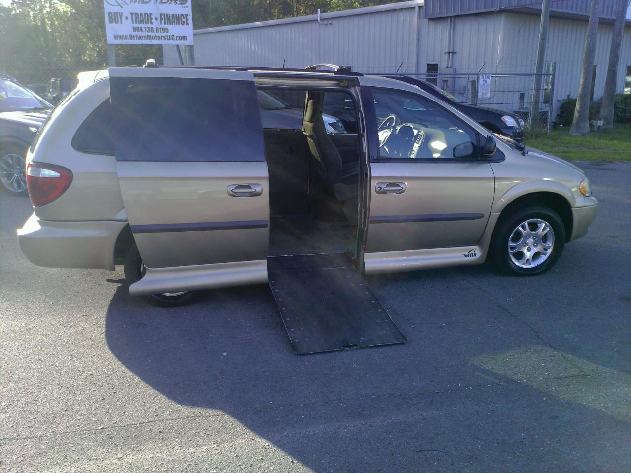 Dodge Grand Caravanex - Thumbnail 8