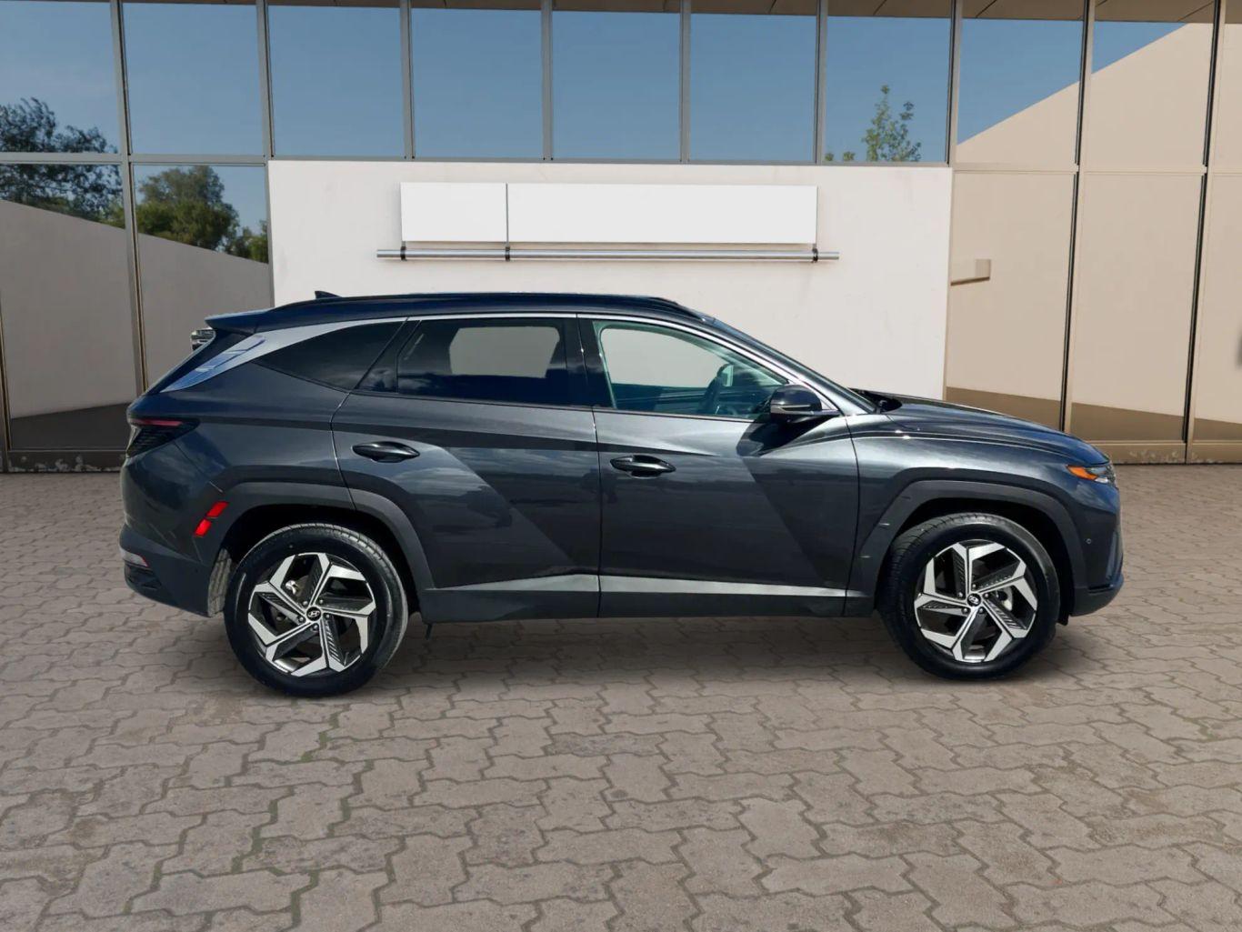 Hyundai Tucson - Thumbnail 8