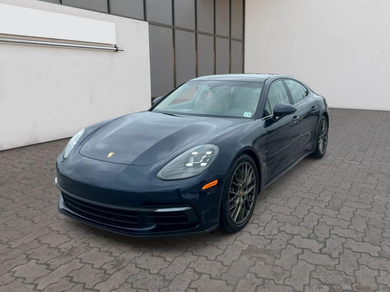 Porsche Panamera - Thumbnail 3