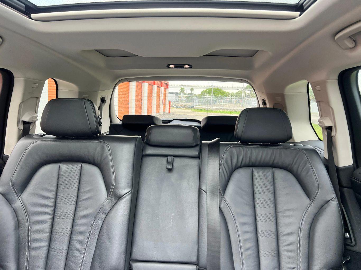 Bmw X7 - Thumbnail 2