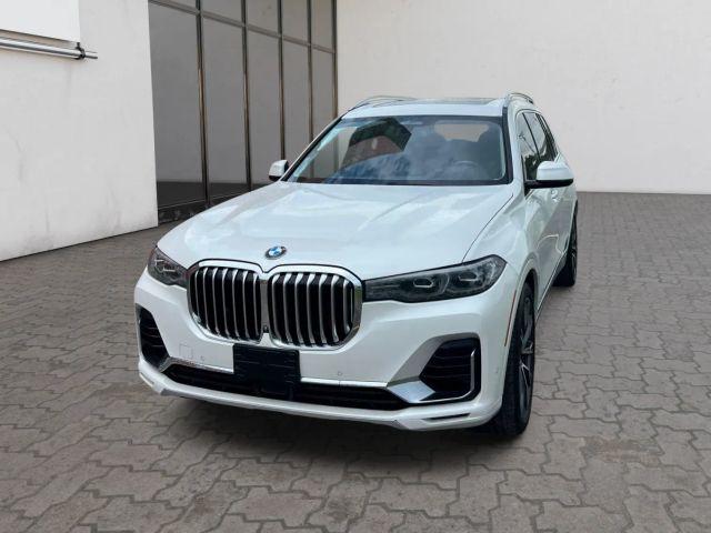Bmw X7 - View 1