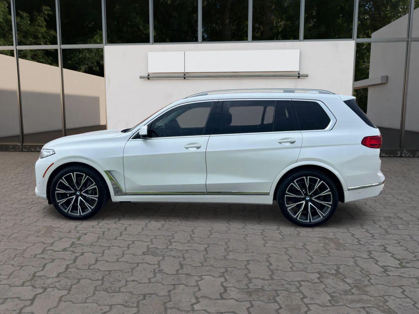 Bmw X7 - Thumbnail 4