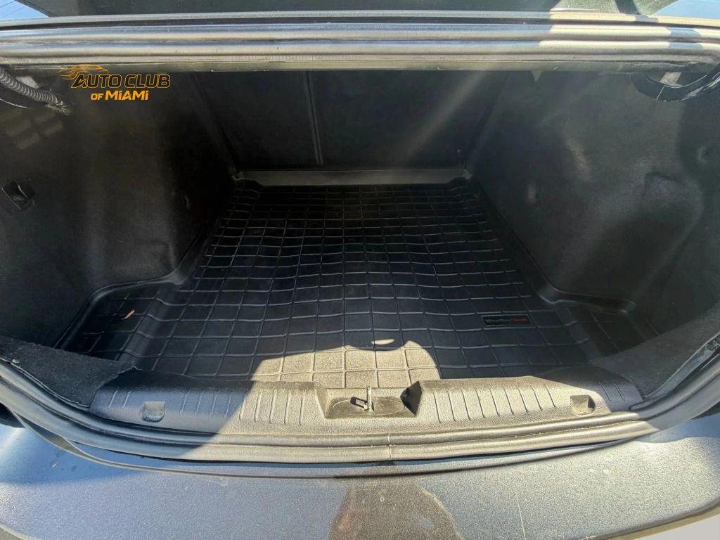 Chevrolet Cruze - Thumbnail 9