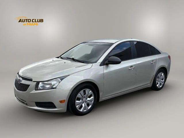Chevrolet Cruze - View 1