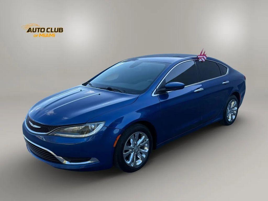 Chrysler 200 - Thumbnail 3