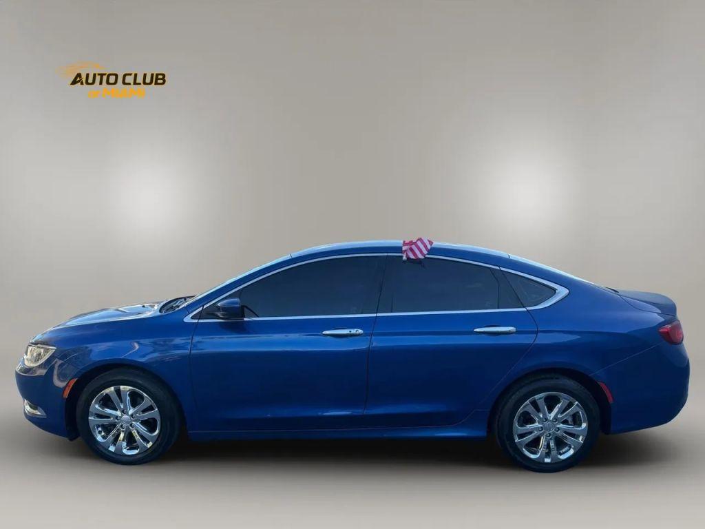 Chrysler 200 - Thumbnail 5