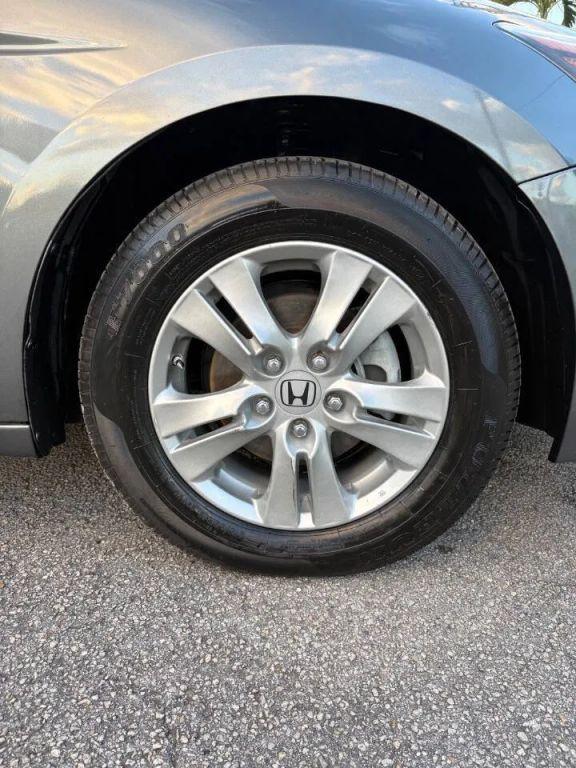 Honda Accord - Thumbnail 11