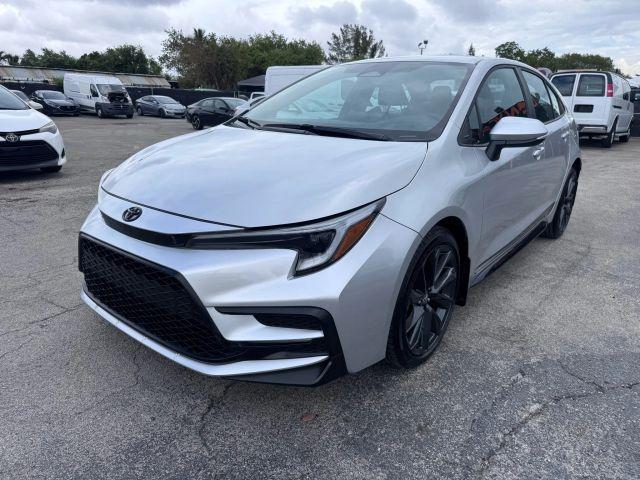 Toyota Corolla - View 1