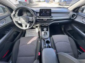 Kia Forte - Thumbnail 11