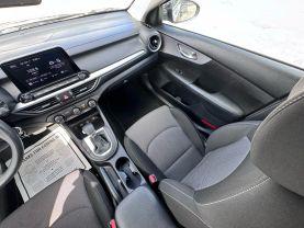 Kia Forte - Thumbnail 10