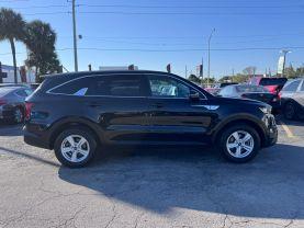 Kia Sorento - Thumbnail 6