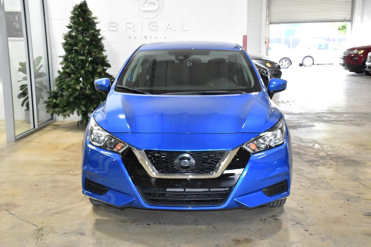 Nissan Versa - Thumbnail 2