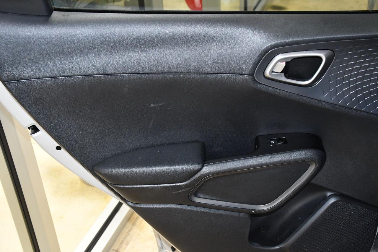 Kia Soul - Thumbnail 17