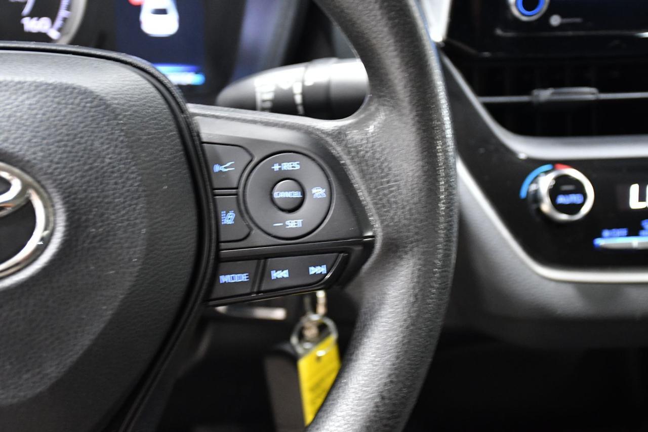 Toyota Corolla - Thumbnail 9