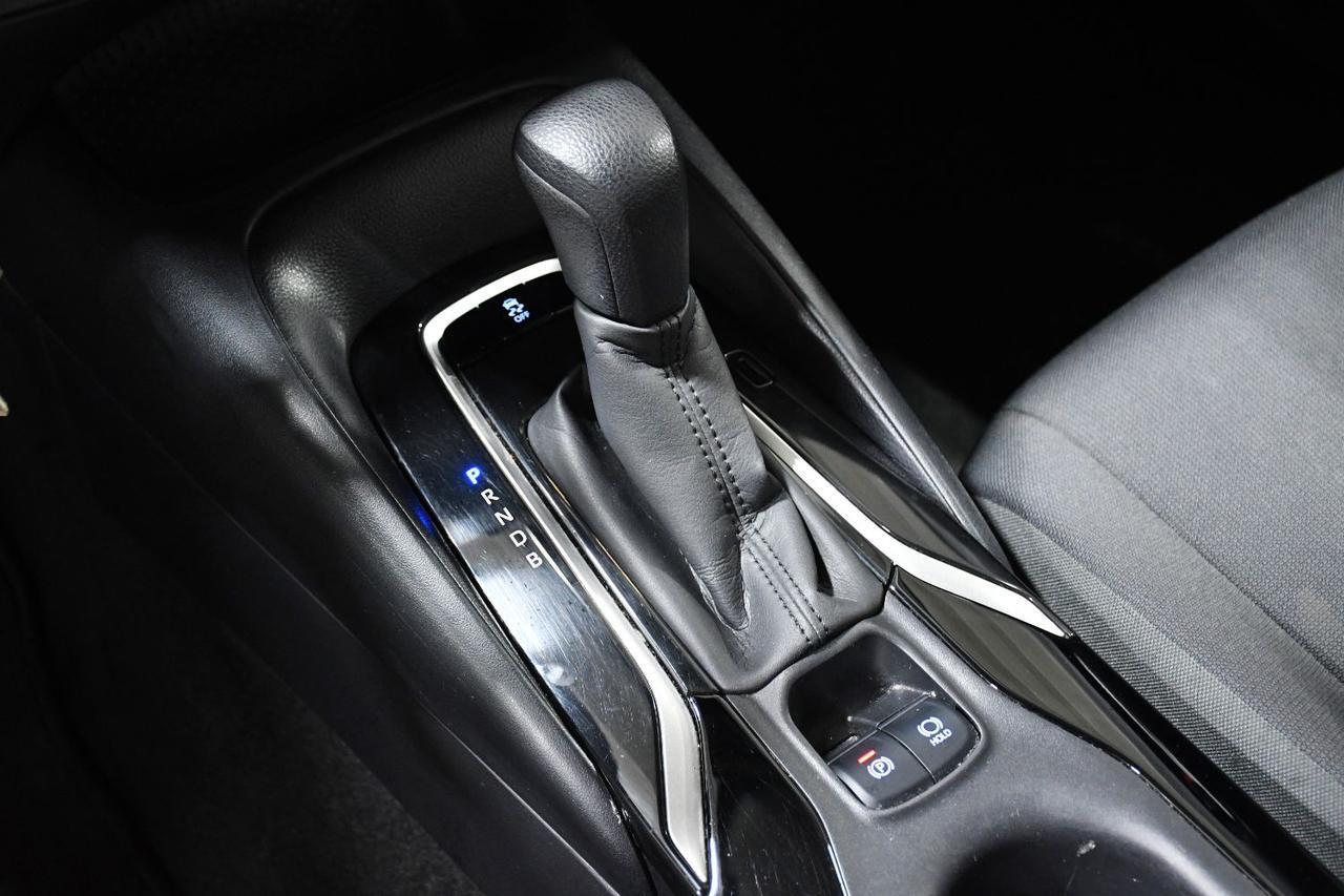 Toyota Corolla - Thumbnail 12