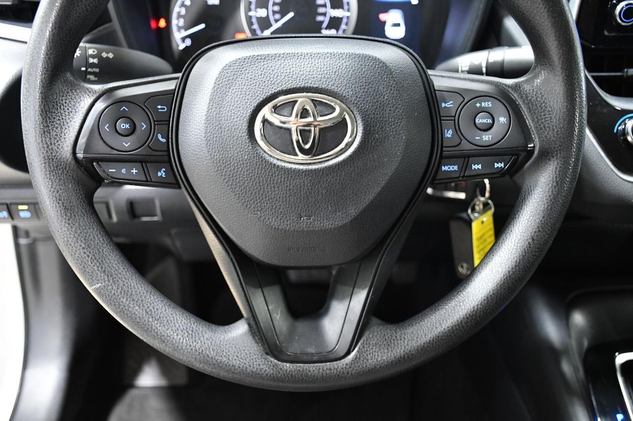 Toyota Corolla - Thumbnail 7