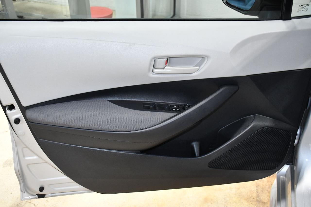 Toyota Corolla - Thumbnail 15