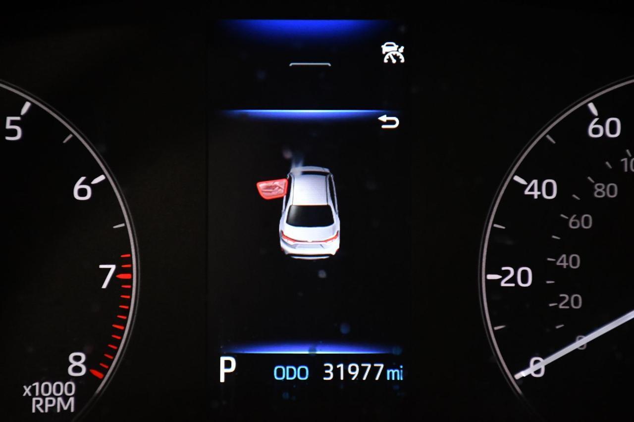 Toyota Corolla - Thumbnail 10