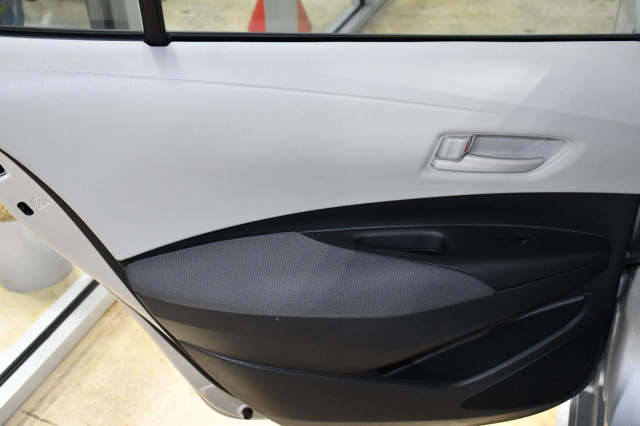 Toyota Corolla - Thumbnail 17