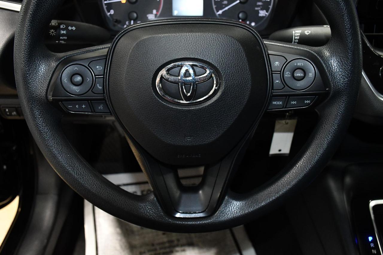 Toyota Corolla - Thumbnail 7