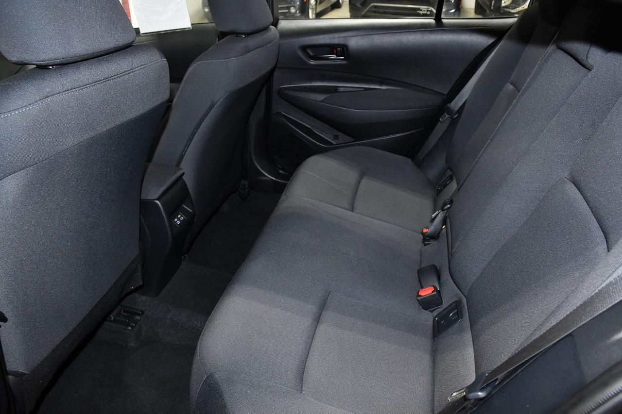 Toyota Corolla - Thumbnail 17