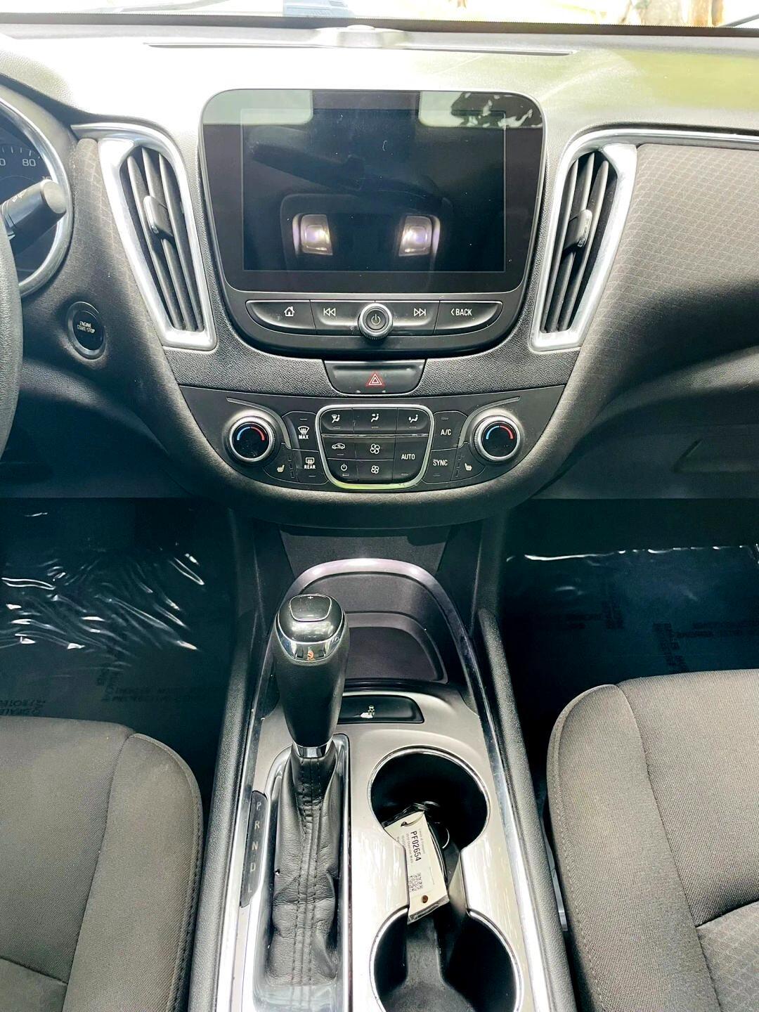 Chevrolet Malibu - Thumbnail 15