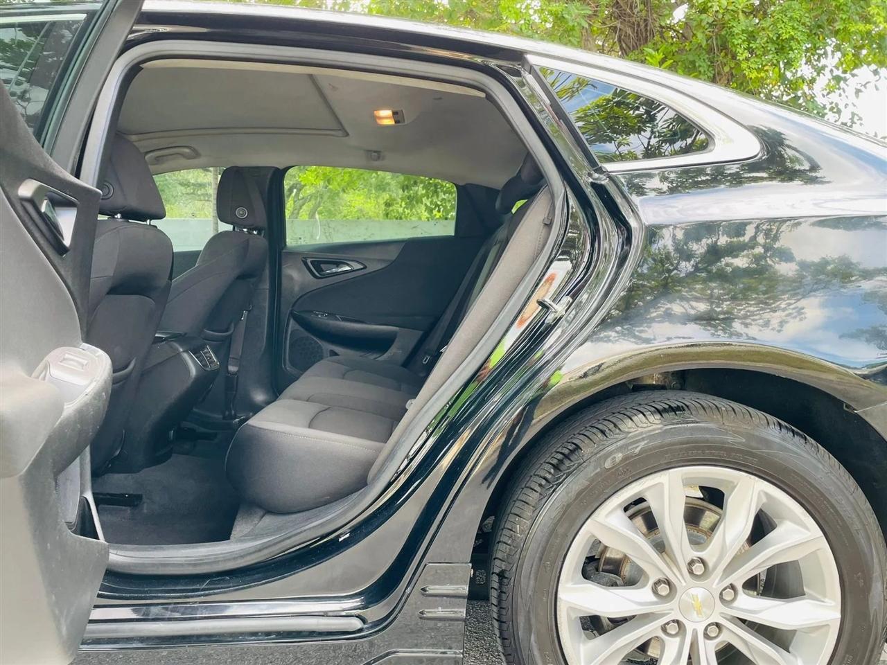 Chevrolet Malibu - Thumbnail 11