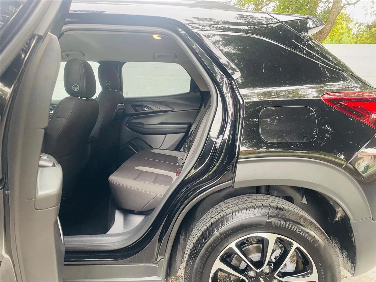 Chevrolet Trailblazer - Thumbnail 11