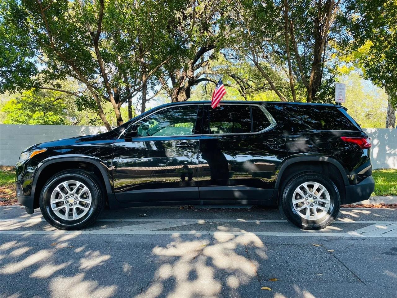 Chevrolet Traverse - Thumbnail 3