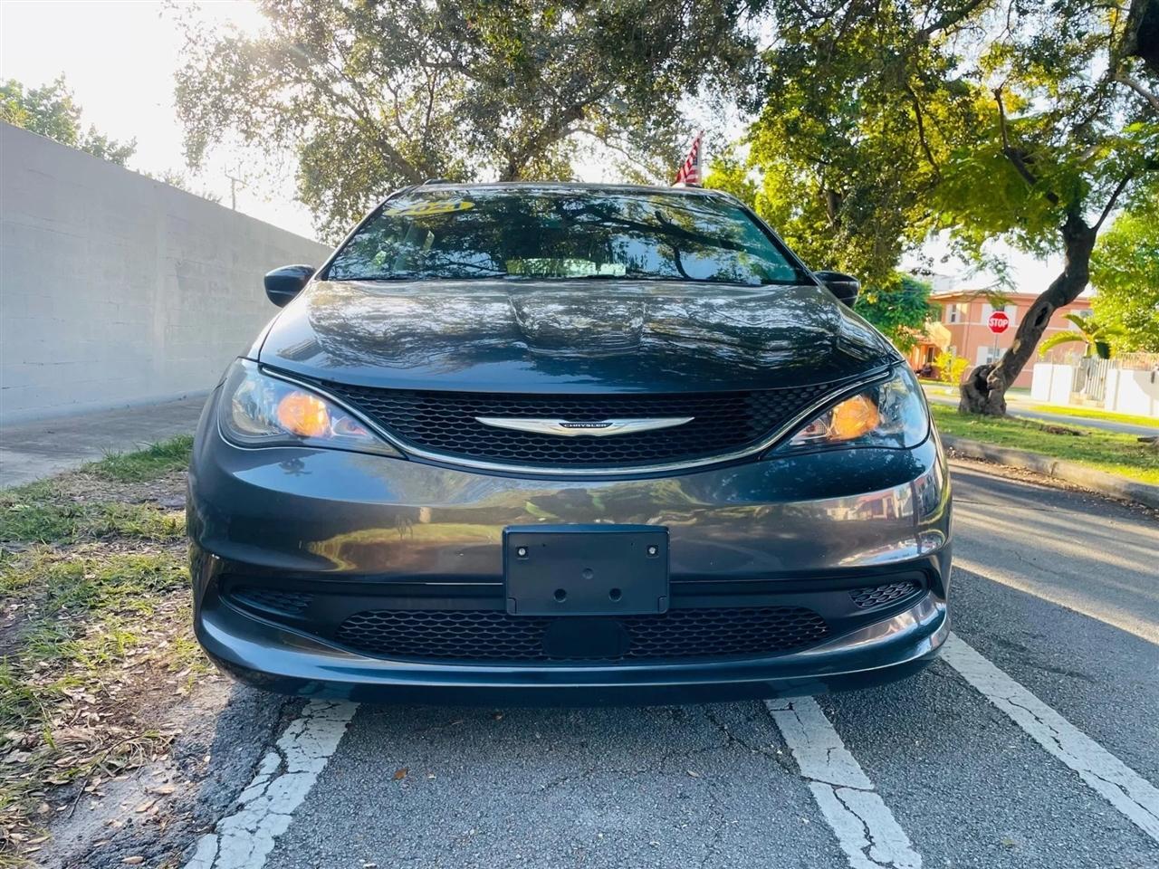 Chrysler Voyager - Thumbnail 9