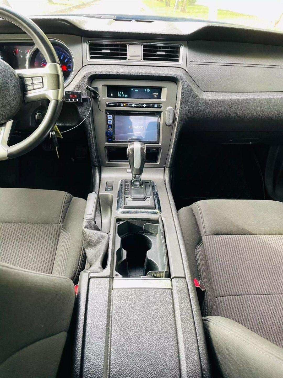 Ford Mustang - Thumbnail 14