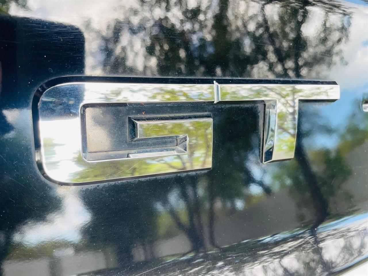 Ford Mustang - Thumbnail 2